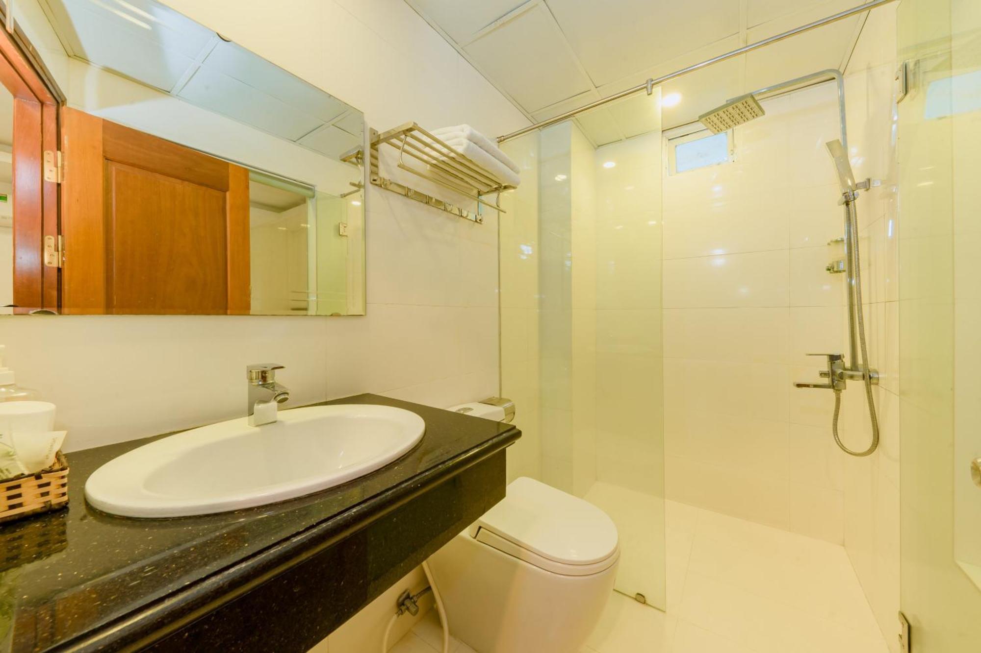 Dubai Nha Trang Hotel Managed By Ht Exterior photo
